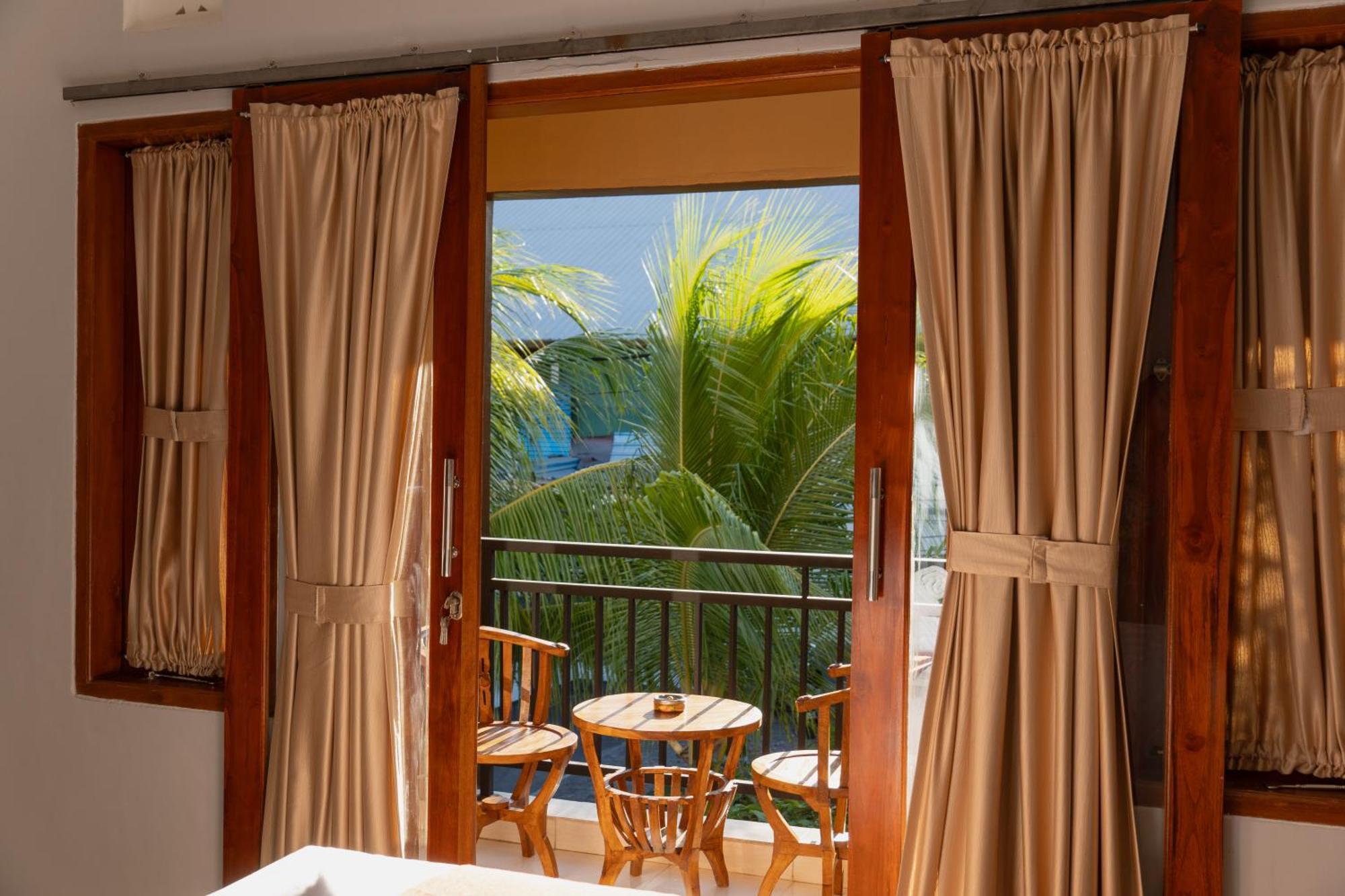 Dara House Kuta Lombok Exterior foto